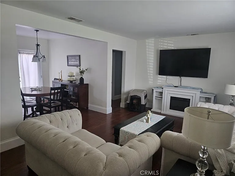 10908 Winchell St — Photo 5