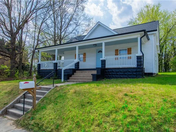 514 Barnes St, Reidsville, NC 27320