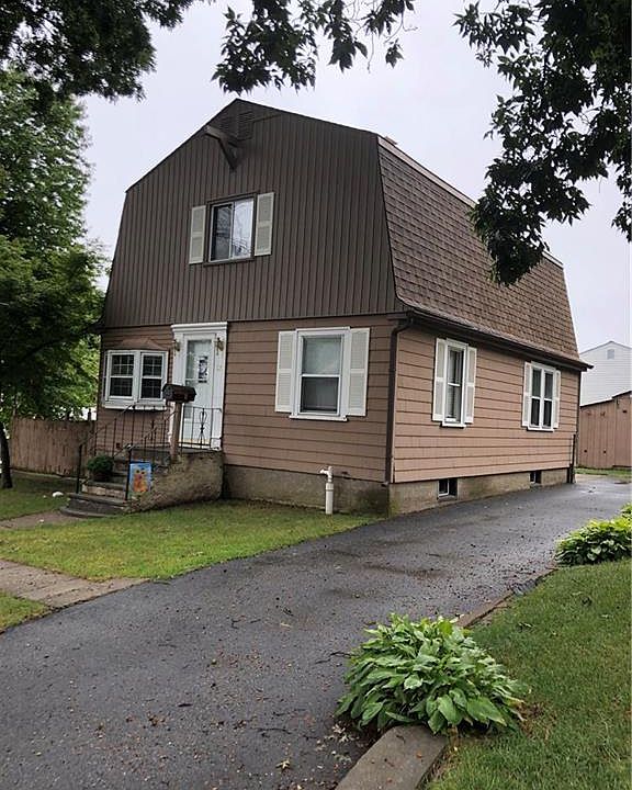 1st image of 12 Union Ave