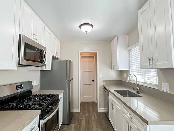 4th image of 8447 La Mesa Blvd Unit 12