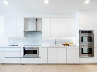 7611 River Rd #821, North Bergen, NJ 07047