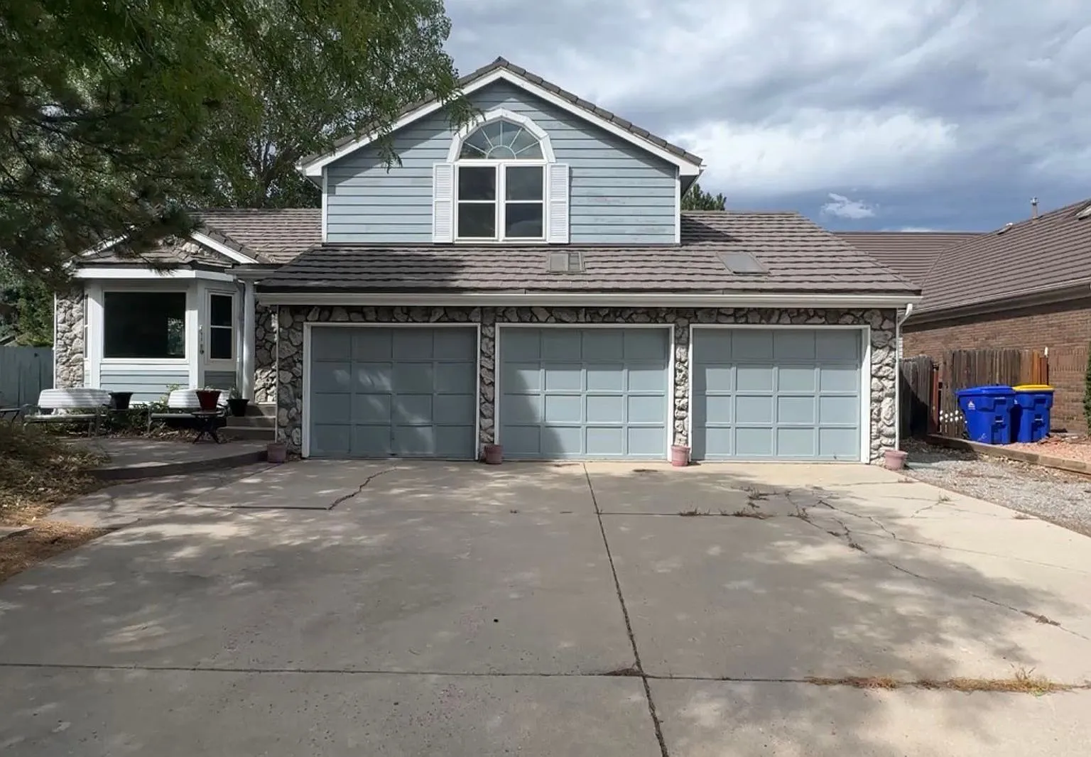 Spacious 4-Bedroom Home with Exceptional Indoor & Outdoor Living — Photo 1