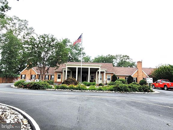 5th image of 400 Battlefield Rd