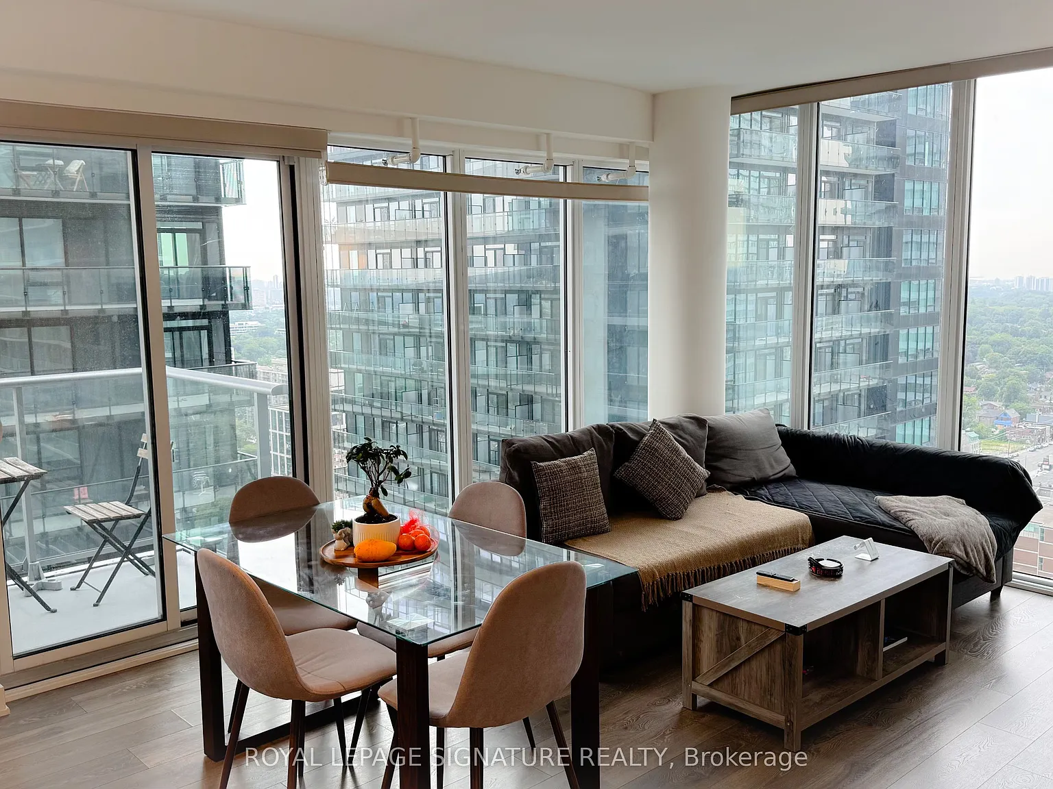 2 bed, $2,850 — Photo 2