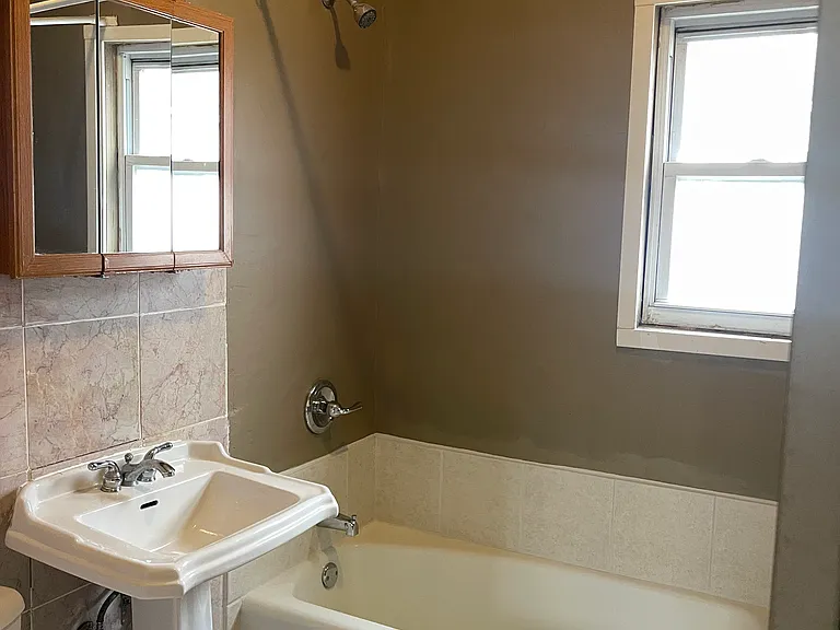 224 Conkey St #2 — Photo 14