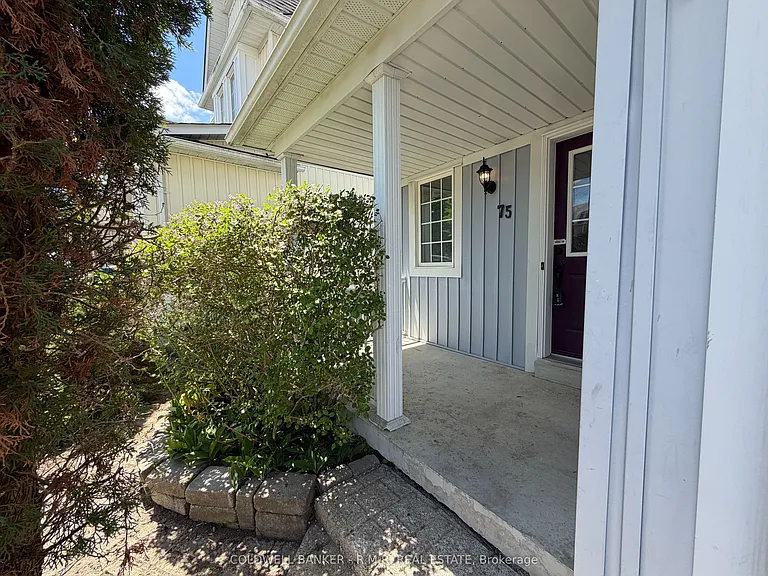 75 Margaret Graham Cres — Photo 4