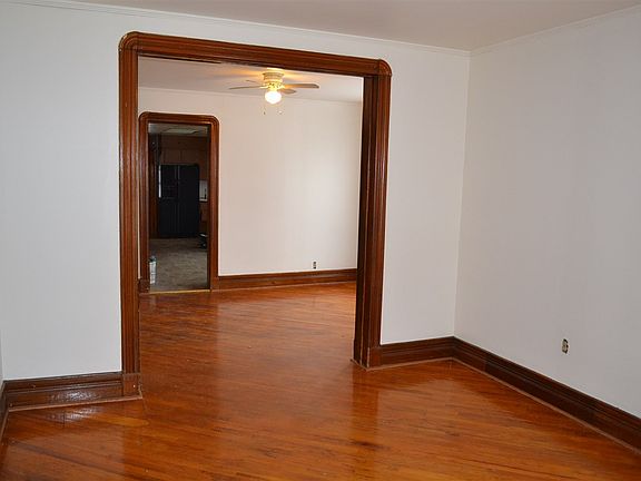 2nd image of 135 N Main St #2