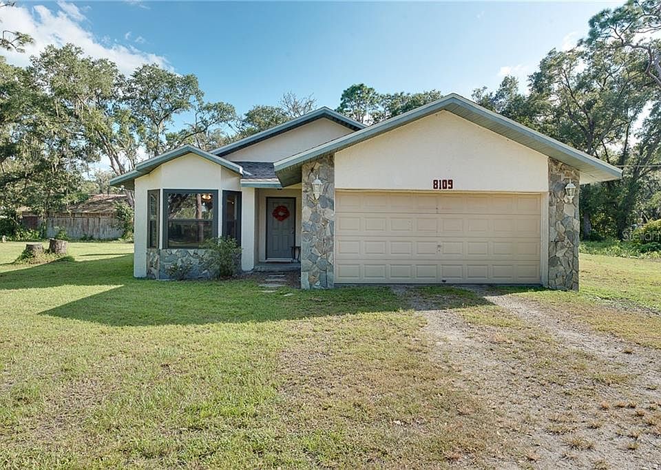 1st image of 8109 Heavens Bend Ln