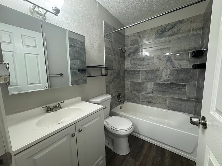 255 N Michigan St #71 — Photo 13
