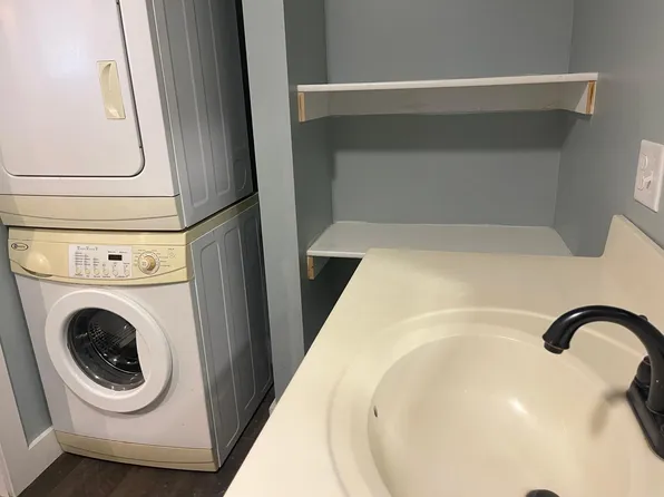 5 Chadbourne Rd #4, Standish, ME 04084