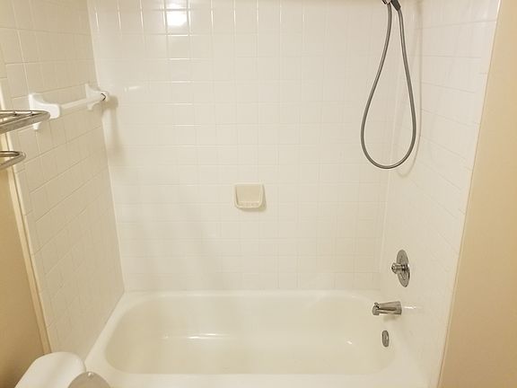 2nd image of 420 Forestway Cir Unit 207