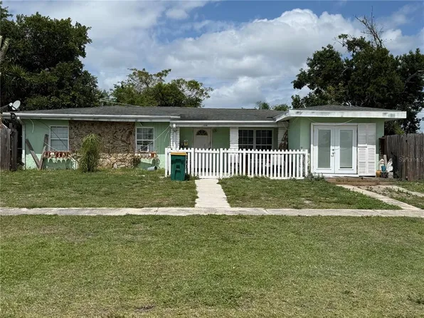 4268 Conway Blvd, Pt Charlotte, FL 33952