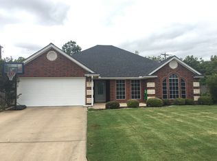 809 Cottonwood Ct, Stephenville, TX 76401