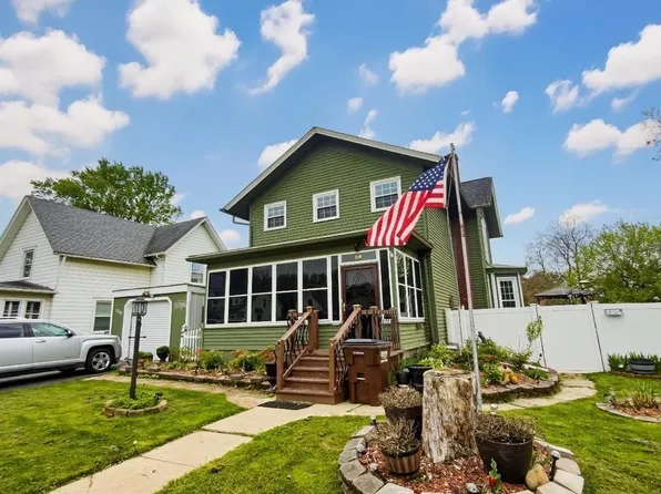 230 E Center St, Petersburg, MI 49270