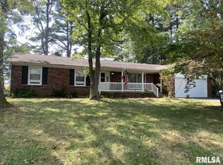 69 Fairway Vista Rd, Murphysboro, IL 62966