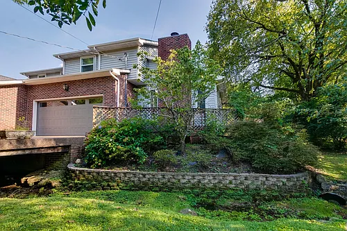 150 Spring Valley Rd #B Photo 1