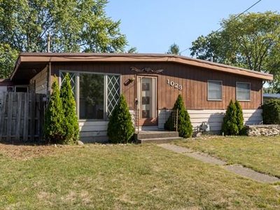 1023 Ariebill St SW, Wyoming, MI, 49509