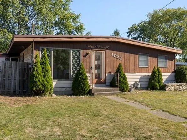 1023 Ariebill St SW, Wyoming, MI 49509