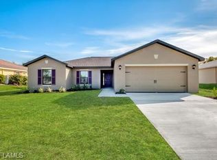 714 Zendor Ave, Fort Myers, FL 33913