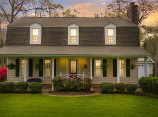 11713 Ivywood Rd, Chester, VA 23831