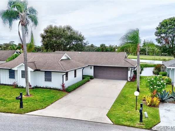 5635 SE Miles Grant Rd, Stuart, FL 34997