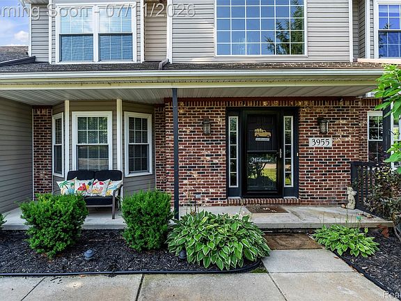 2nd image of 3955 Forest Edge Dr
