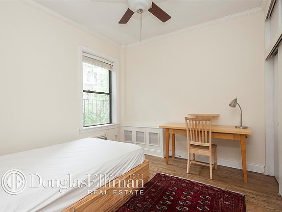 2nd image of 210 E 90th St APT 3C