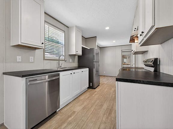 3rd image of 89 Black Locust Dr #W67