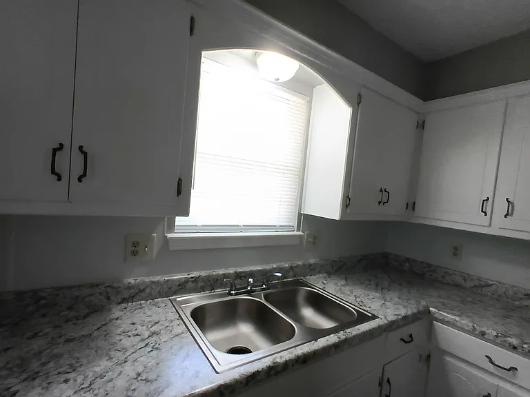 107 W Campbell Dr — Photo 10