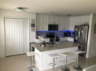 296 Winding Vine Ln, Orlando, FL 32824