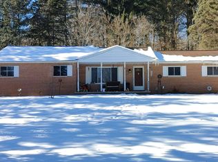 2915 Hagadorn Rd, Mason, MI 48854