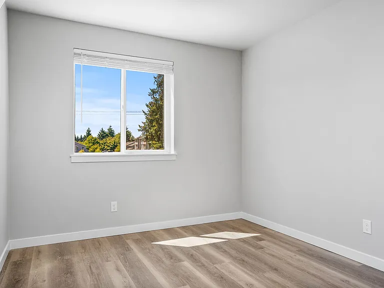 Fisher Park Apartments — Photo 48