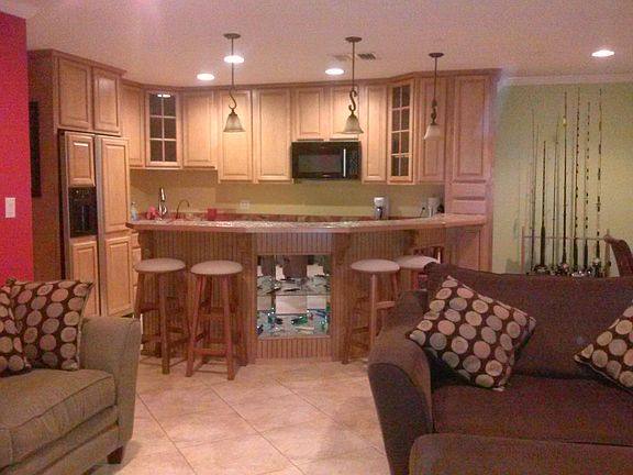 Living area, kitchen