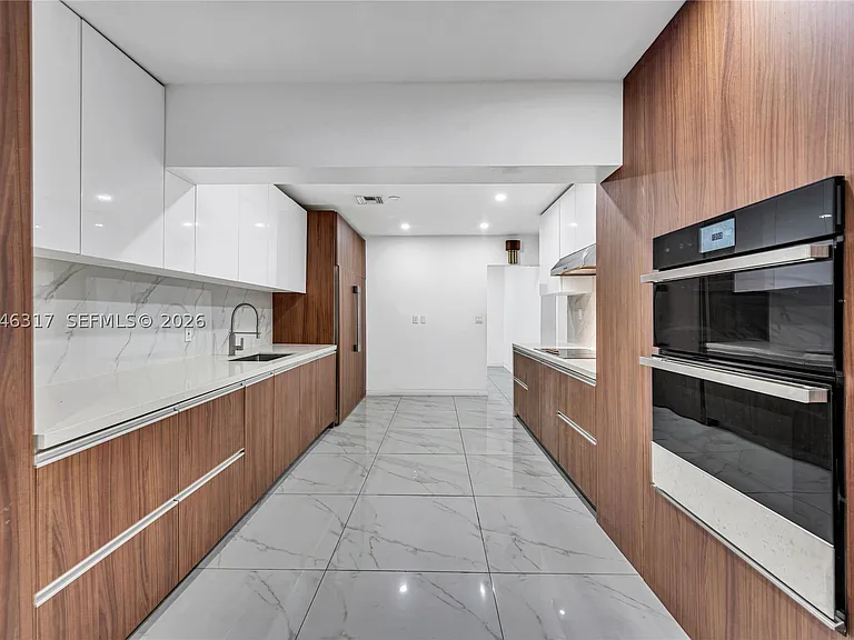 12525 SW 68th Ct — Photo 12