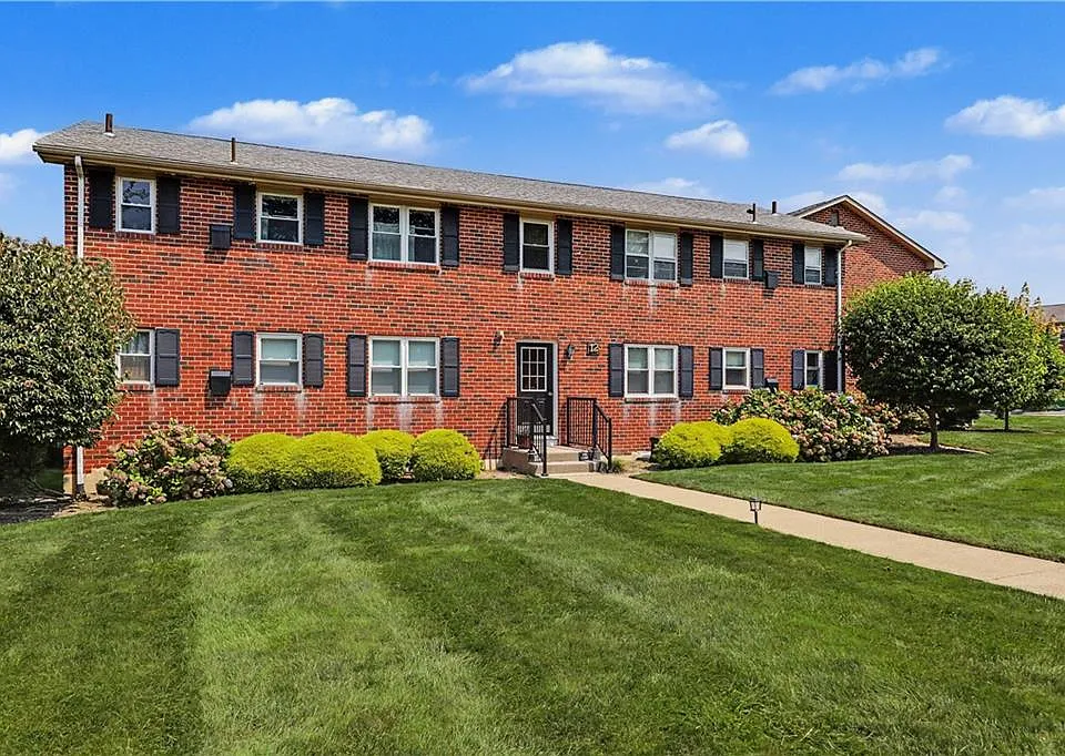 70 Carroll Ave #1209