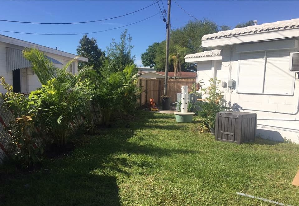 1st image of 5842 52nd Ave N