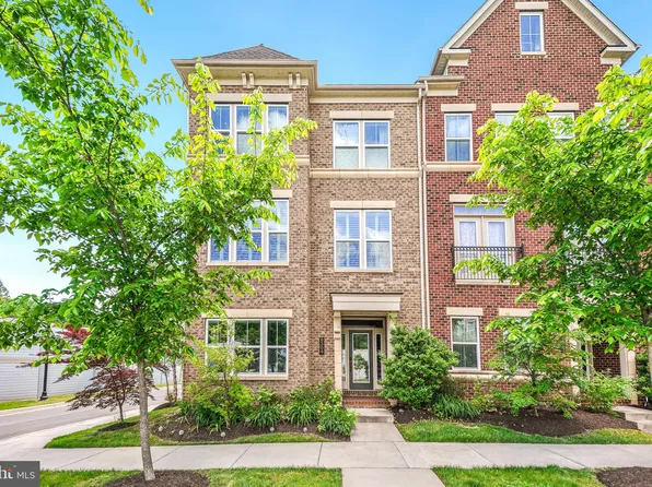 8309 Miner St, Greenbelt, MD 20770