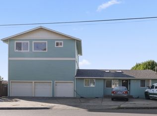 274/276 N Cammann St, Coos Bay, OR 97420