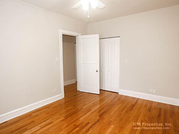 5th image of 1605 W Berteau Ave #2