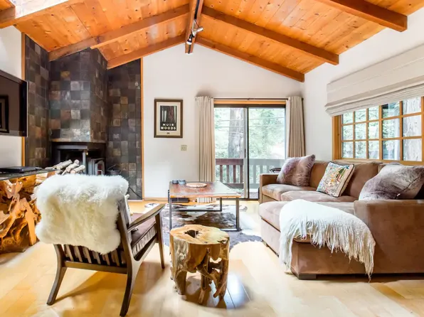 37400 Palo Colorado Rd, Carmel, CA 93923