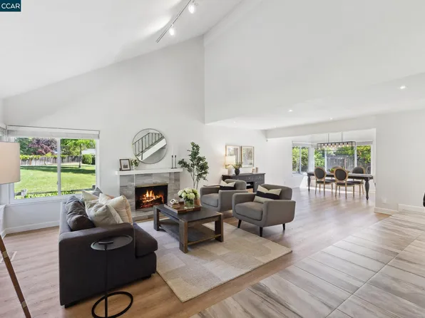 606 Arrowsmith Ct, Walnut Creek, CA 94598