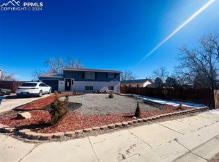 1425 Chippewa Ct, Colorado Springs, CO 80915
