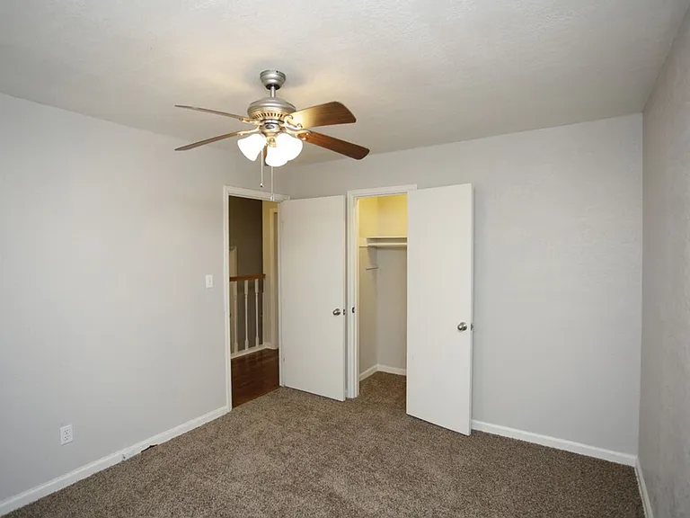 Edgemoor Townhomes — Photo 52