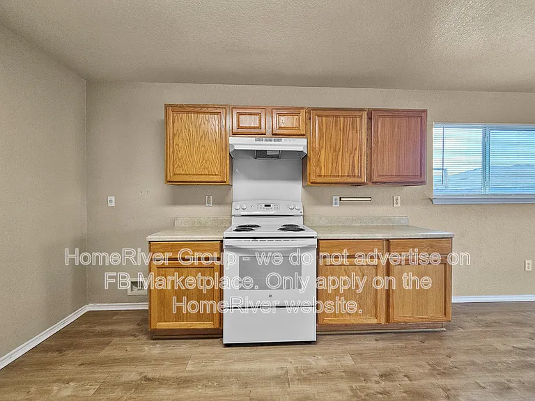 8314 Steep Valley — Photo 3