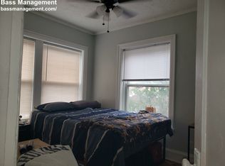 4555 N Christiana Ave #3, Chicago, IL 60625