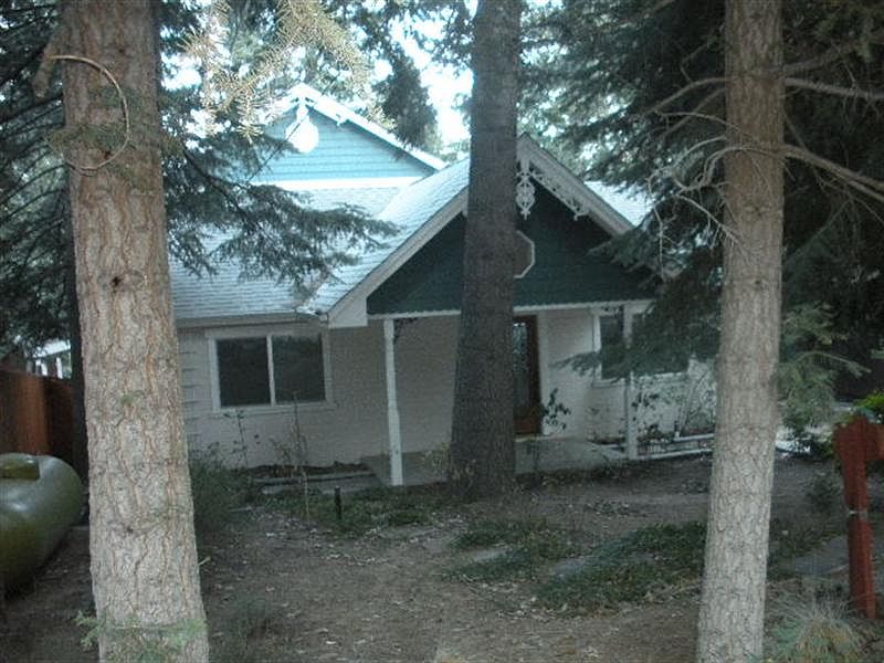 1st image of 5906 Pine Ave