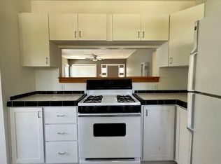 11029 Sarah St, North Hollywood, CA 91602