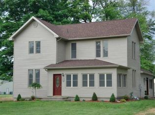 1118 S Meridian St, Sunman, IN 47041