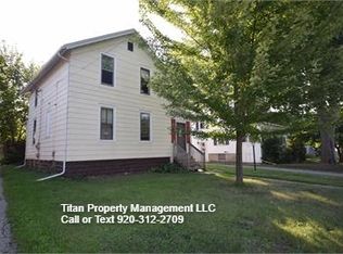 1256 Elmwood Ave, Oshkosh, WI 54901