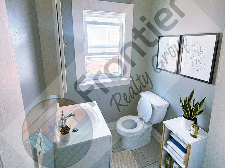 424 24th St #3 — Photo 4